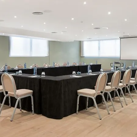 Hotel Hesperia Santiago Peregrino 4*